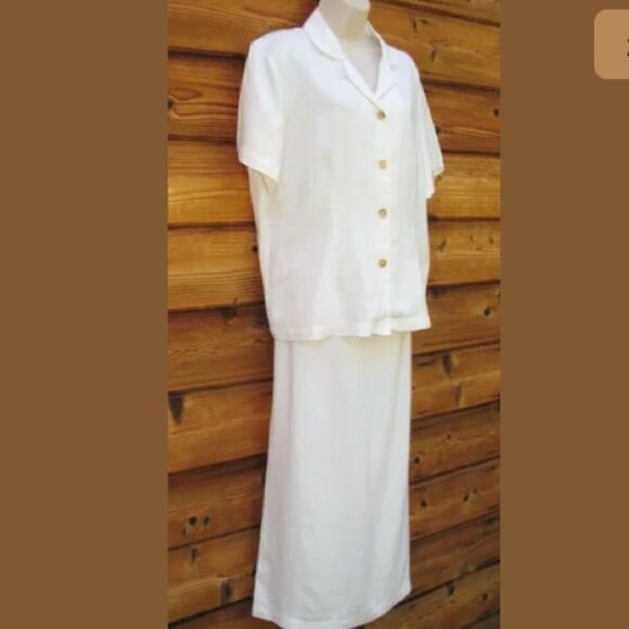 Cream Linen Top Skirt Set 2 Piece - Picture 2 of 8